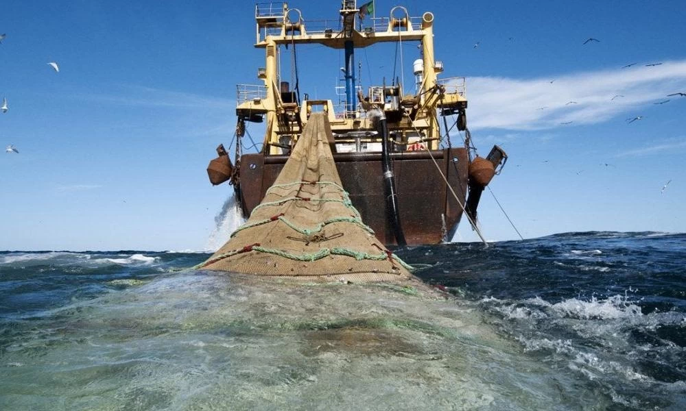 Εισβολή τουρκικών αλιευτικών ανοιχτά της Σαμοθράκης